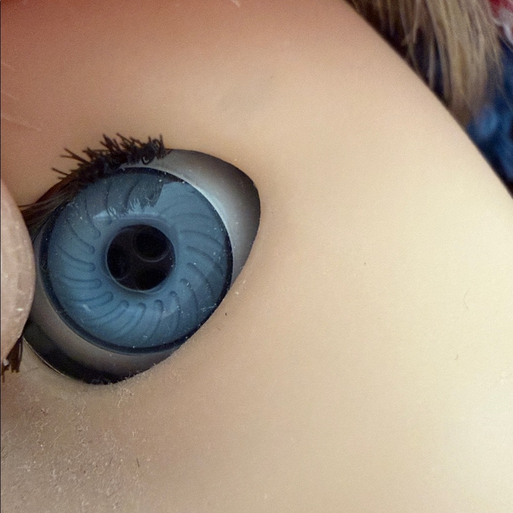 American Girl Kirsten Larson Doll - Full Size - Picture 3 of 4